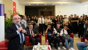 KAYÜ Rektörü Karamustafa öğrencilerle buluştu