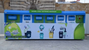 Kırşehir'de mobil atık getirme merkezi farkındalık oluşturuyor 