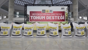 Konya Büyükşehir Belediyesinden çiftçiye tohum desteği