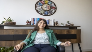 Serebral palsili genç en büyük hayalini gerçekleştirip avukat oldu