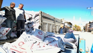 Seydişehir'de ihtiyaç sahiplerine kömür dağıtımı 