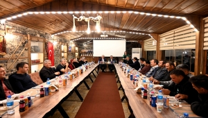 Seydişehirli muhtarlar yemekte buluştu