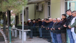 Trabzon'daki trafik kazasında ölen 7 yaşındaki çocuğun cenazesi toprağa verildi