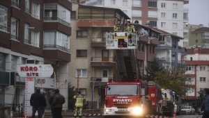 10 katlı binada çıkan yangında 5 kişi dumandan etkilendi