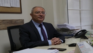 Annesinin böbreğiyle hayata tutunup sağlık çalışanı oldu