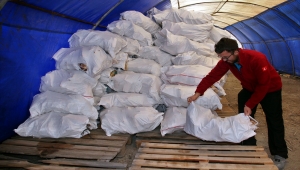 Beypazarı Belediyesinden ihtiyaç sahiplerine yakacak desteği