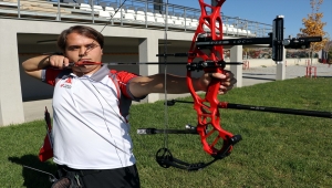 Dünya rekortmeni milli okçu Yunus Emre, 2023 Avrupa Şampiyonası'na hazırlanıyor