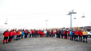 Erciyes'te yeni sezon öncesi kurtarma tatbikatı yapıldı