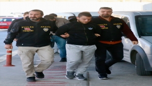 Eskişehir'de kavgada işlenen cinayetin 3 şüphelisi adliyeye sevk edildi