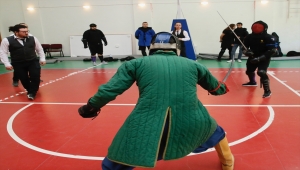 Eskişehir'de Tarihi Savaş Sanatları Derneğinin "Milli Dostluk Yarışması" başladı