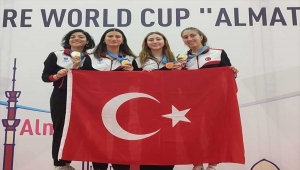 Genç Kadınlar Kılıç Milli Takımı, Kazakistan'da şampiyon oldu