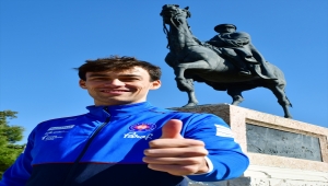 Halkbank üç kulvarda da kupaya talip