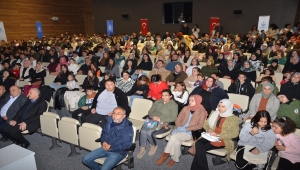 Kahramankazan'da "Bir Adam Yaratmak" adlı oyun sahnelendi