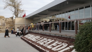 Kapadokya'nın yer altı şehirleri yurt içi ve dışından turist çekiyor