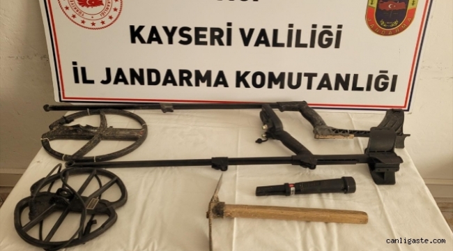 Kayseri'de 3 defineci suç üstü yakalandı