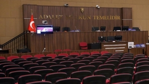 Kayseri'de alıkoyduğu kadını darbedip yağmalayan sanığa hapis cezası