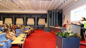 Kayseri'de belediye personeline yaya öncelikli yol kullanımı anlatıldı