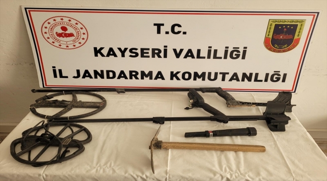 Kayseri'de dedektörle tarihi eser arayan 3 kişi yakalandı