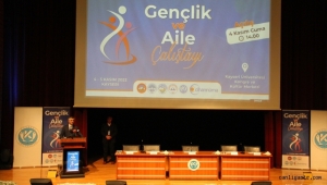Kayseri'de 'Gençlik ve Aile Çalıştayı' başladı