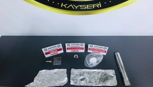 Kayseri'de uyuşturucu operasyonunda 3 zanlı yakalandı