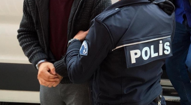 Kayseri'de üzerlerinde uyuşturucu bulunan 2 kişi gözaltına alındı