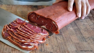 Kayseri Ticaret Borsası sucuk ve pastırma fiyatlarını açıkladı (9 Kasım 2022)