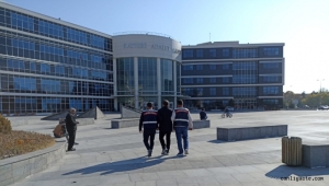 KHK ile ihraç edilen eski Cumhuriyet Savcısı Kayseri'de gözaltına alındı