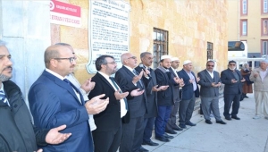 Kırşehir'den 78 kişilik umre kafilesi uğurlandı