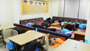 Kırşehir Valisi Buhara, öğrenci yurdundaki deprem tatbikatına katıldı