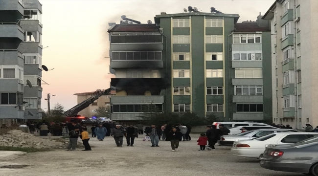 Konya'da apartmanda çıkan yangın söndürüldü