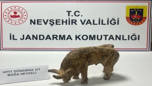 Nevşehir'de 3 bin yıllık olduğu değerlendirilen boğa heykeli ele geçirildi