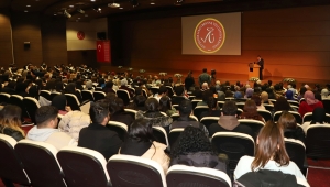 NEVÜ'de kadına yönelik şiddette farkındalığı artırmak için etkinlik düzenlendi