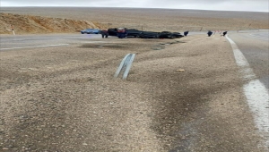 Sivas'ta iki ayrı trafik kazasında biri ağır 7 kişi yaralandı