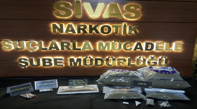 Sivas'ta uyuşturucu operasyonunda 2 kişi tutuklandı 