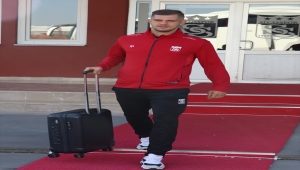Sivasspor kafilesi İstanbul'a gitti