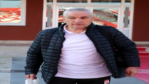 Sivasspor, Slavia Prag maçı için Çekya'ya gitti