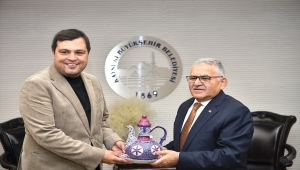 Uşak Belediye Başkanı Mehmet Çakın, Başkan Büyükkılıç'ı ziyaret etti