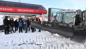 Vali Çiçek ile Belediye Başkanı Büyükkılıç Erciyes'te incelemede bulundu
