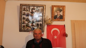 Van depreminde hayatını kaybeden öğretmen İrfan Ataseven unutulmadı 