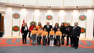 Yargıtay Başkanı Akarca, lösemi tedavisi biten çocuklarla bir araya geldi
