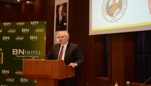 Yargıtay Başkanı Akarca, noterlere "Hukuki ve Cezai Sorumluluk" sempozyumuna katıldı: