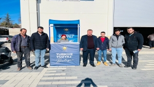 AK Parti, Beylikova'da "Türkiye Yüzyılı Başlıyor" standı açtı