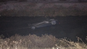 Aksaray'da sulama kanalına devrilen otomobildeki 1 kişi öldü, 1 kişi yaralandı