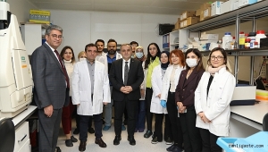 ERÜ Rektörü Altun, Araştırma Merkezi'ni ziyaret etti