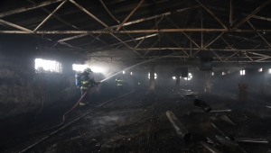 Eskişehir'de tavuk çiftliğinde çıkan yangında 23 bin civciv telef oldu