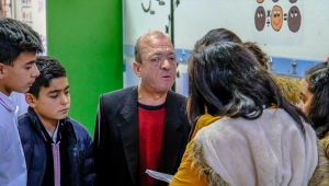 Görme engelli öğretmenin en büyük destekçisi öğrencileri oldu