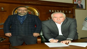 Güdül'e halı saha ve yüzme havuzu yapılacak