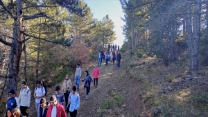 Ilgın'da çevre ve ekoloji farkındalığı için doğa yürüyüşü yapıldı 