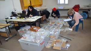 Kahramankazan'daki Sinap Formasyonu kazılarındaki buluntular tasnif ediliyor