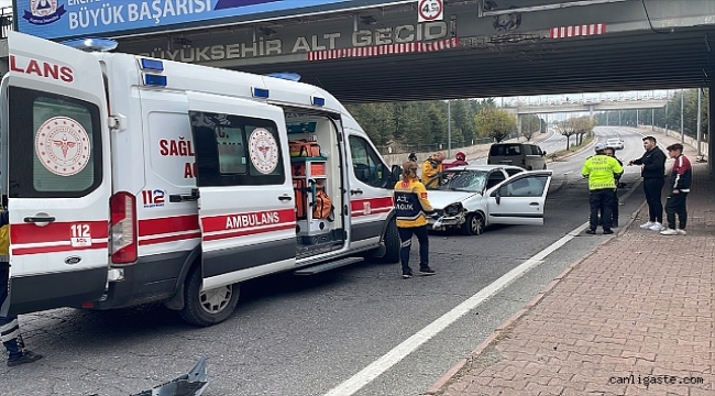 Kayseri'de aracın kontrolünü kaybeden sürücü karşı yola geçti: 1 Yaralı